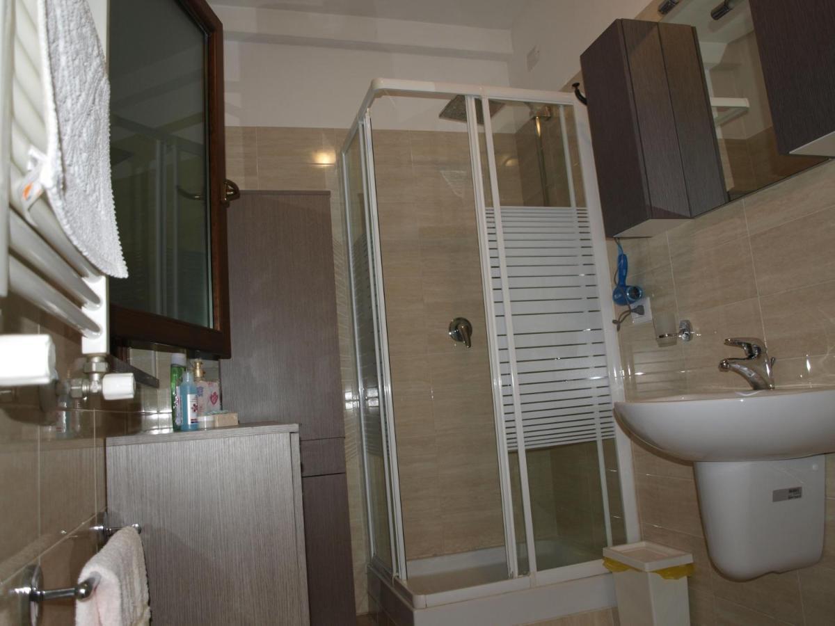 Ferienwohnung Graziosarisa Roma Lunghezza Exterior foto